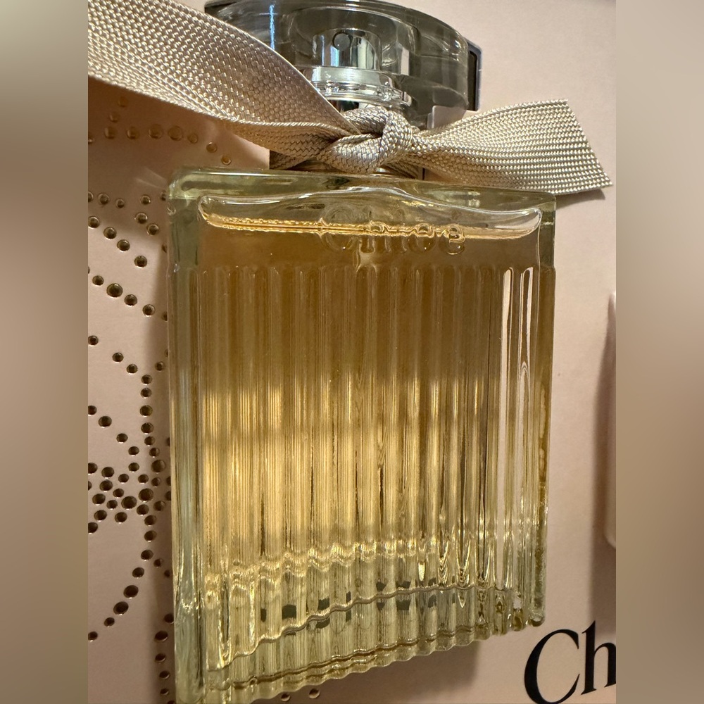 *NIB* Chloé Fragrance Gift Set - Picture 3 of 6